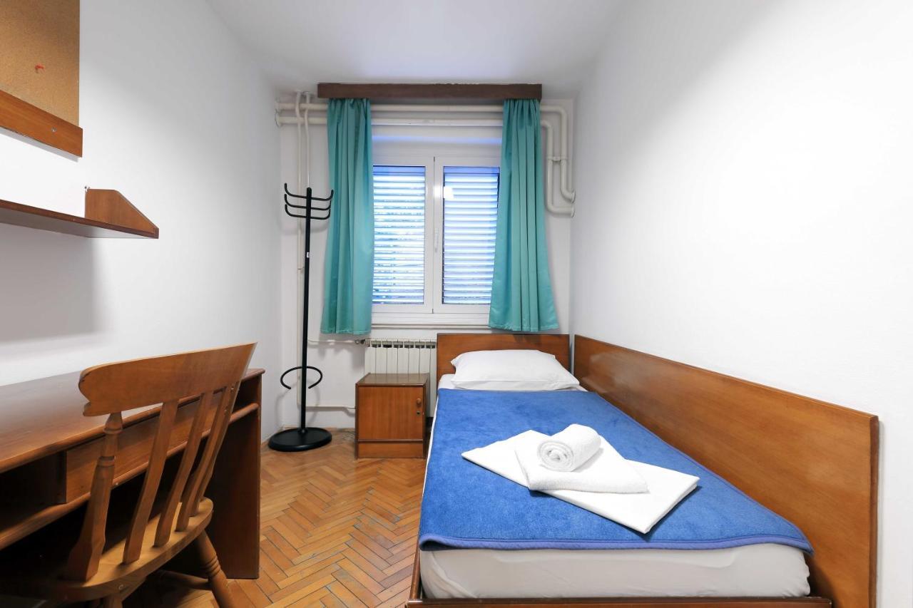 Rooms Studentsko Naselje Ivan Goran Kovacic Риека Экстерьер фото