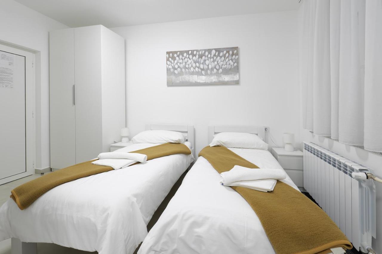 Rooms Studentsko Naselje Ivan Goran Kovacic Риека Экстерьер фото